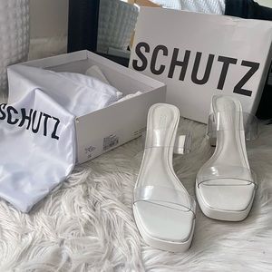 NWT - Schutz Ariella platform vinyl sandal in white